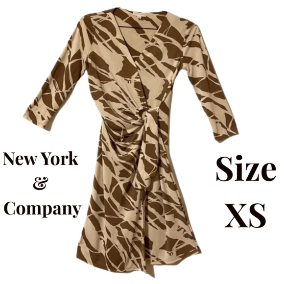 New York & Company Size XS Womens Dress Brown Beige Wrap Knee Length - Picture 1 of 7